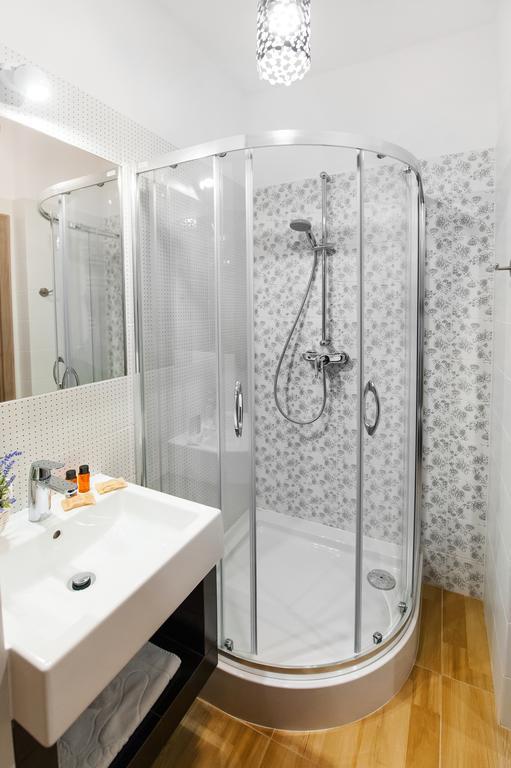 Prestige Apartments Wola Kolejowa Varsovia Habitación foto