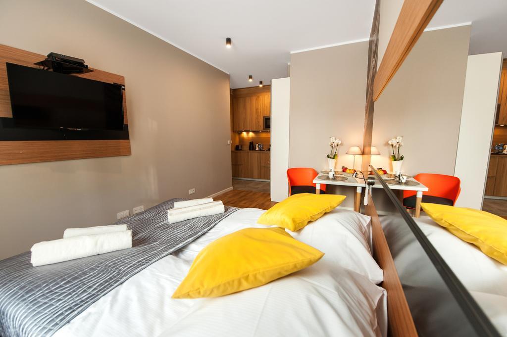 Prestige Apartments Wola Kolejowa Varsovia Habitación foto