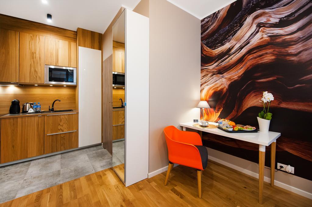 Prestige Apartments Wola Kolejowa Varsovia Habitación foto