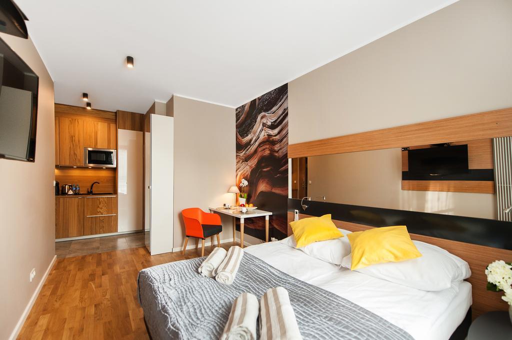 Prestige Apartments Wola Kolejowa Varsovia Habitación foto